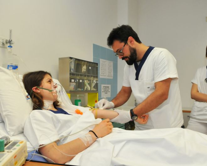 INFERMIERISTICA UNISR: TRA MASTER, RICERCA E INNOVAZIONE