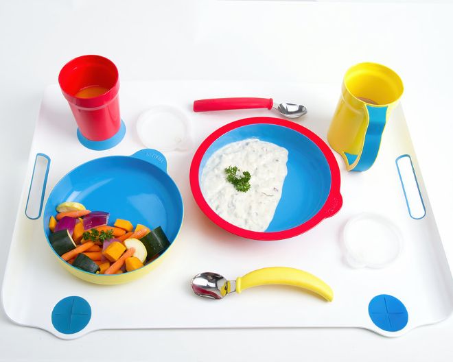 Eatwell, il set da tavola che aiuta gli anziani con malattie neurodegenerative