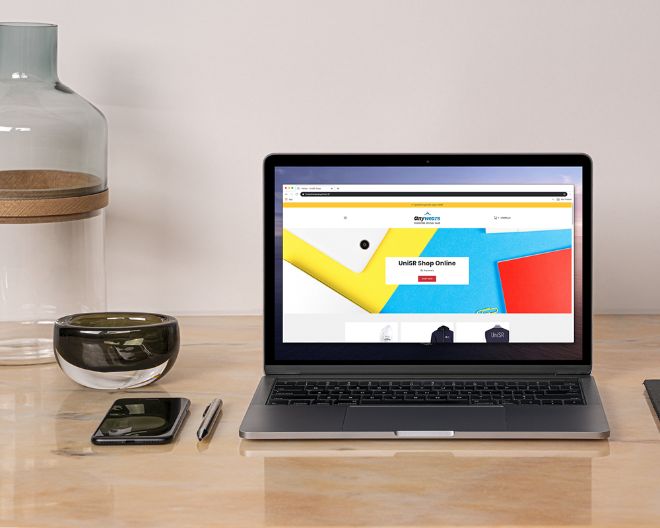 È online il nuovo shop UniSR!